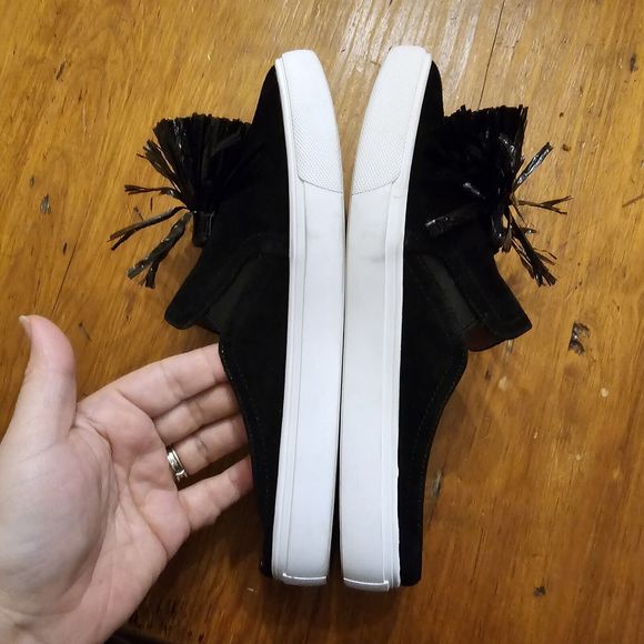 Donald J. Pliner Pauly Black Leather Suede Tassel Mules Women’s Sz 6 - Picture 4 of 8